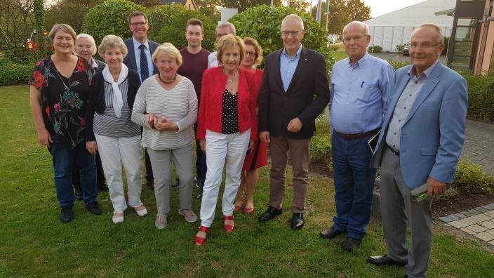 Bundestagsabgeordneter und Landrat zu Besuch bei der SU – Leichlingen